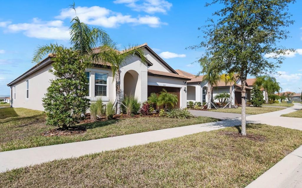 Photo of 17221 Star Banks Street, Wimauma, FL 33598 (MLS # TB8462910)