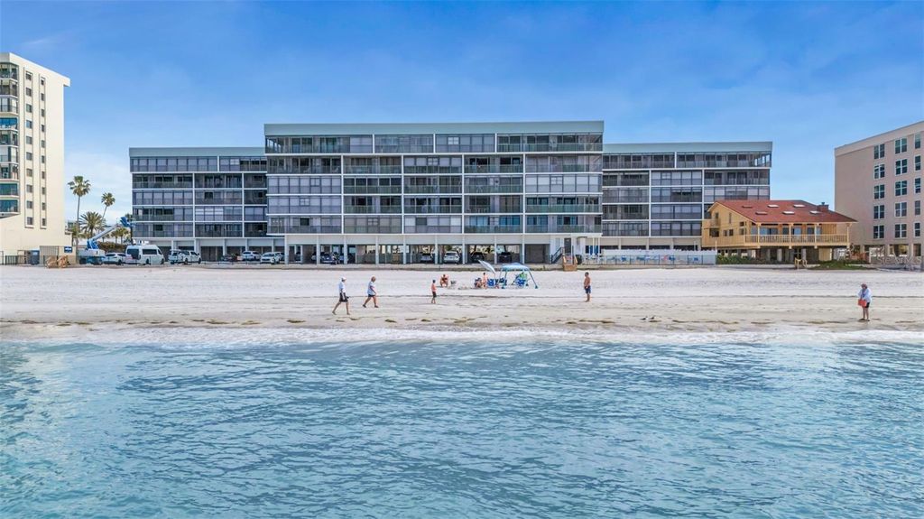 Photo of 14900 Gulf Boulevard #410, Madeira Beach, FL 33708 (MLS # TB8490975)