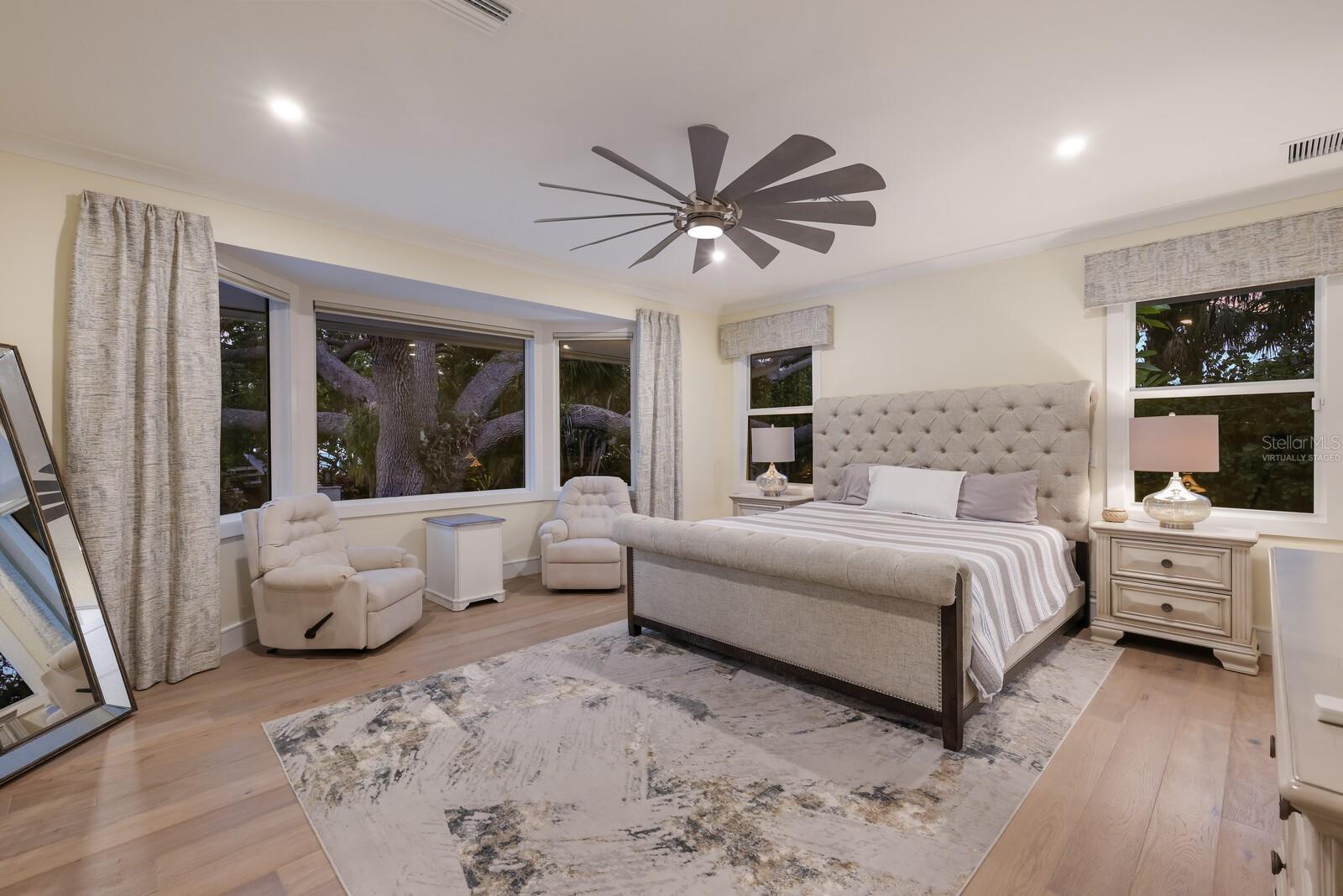 SIESTA PROPERTIES INC - Residential