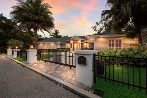 Photo of 1253 N Basin Lane, Sarasota, FL 34242 (MLS # A4668457)