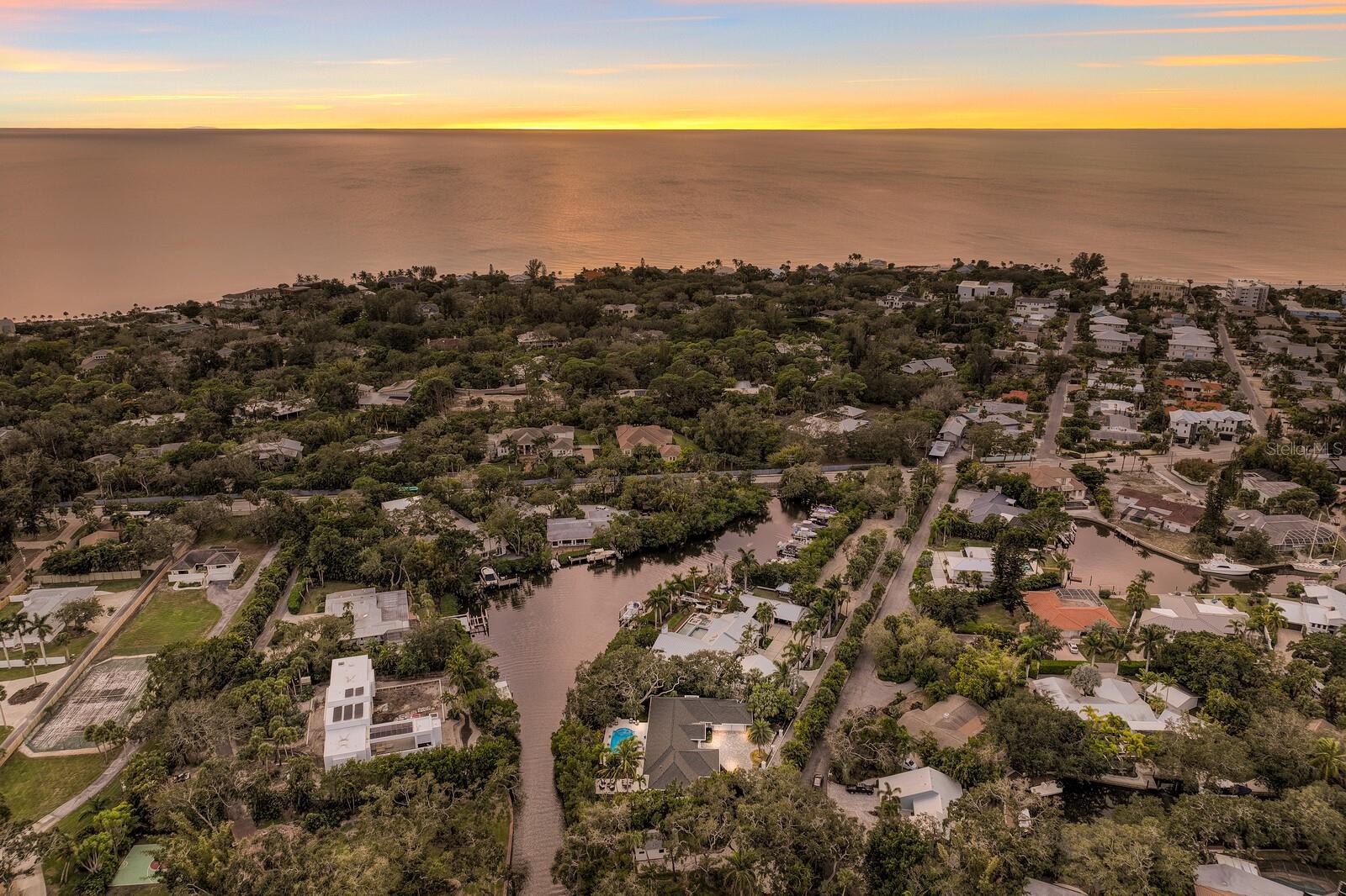 SIESTA PROPERTIES INC - Residential