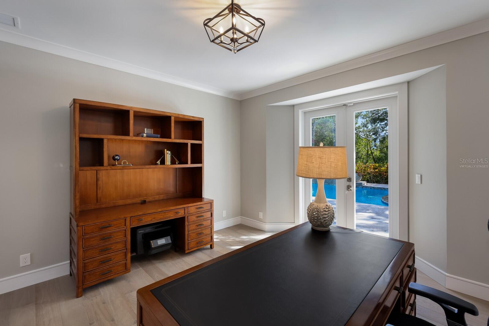 SIESTA PROPERTIES INC - Residential