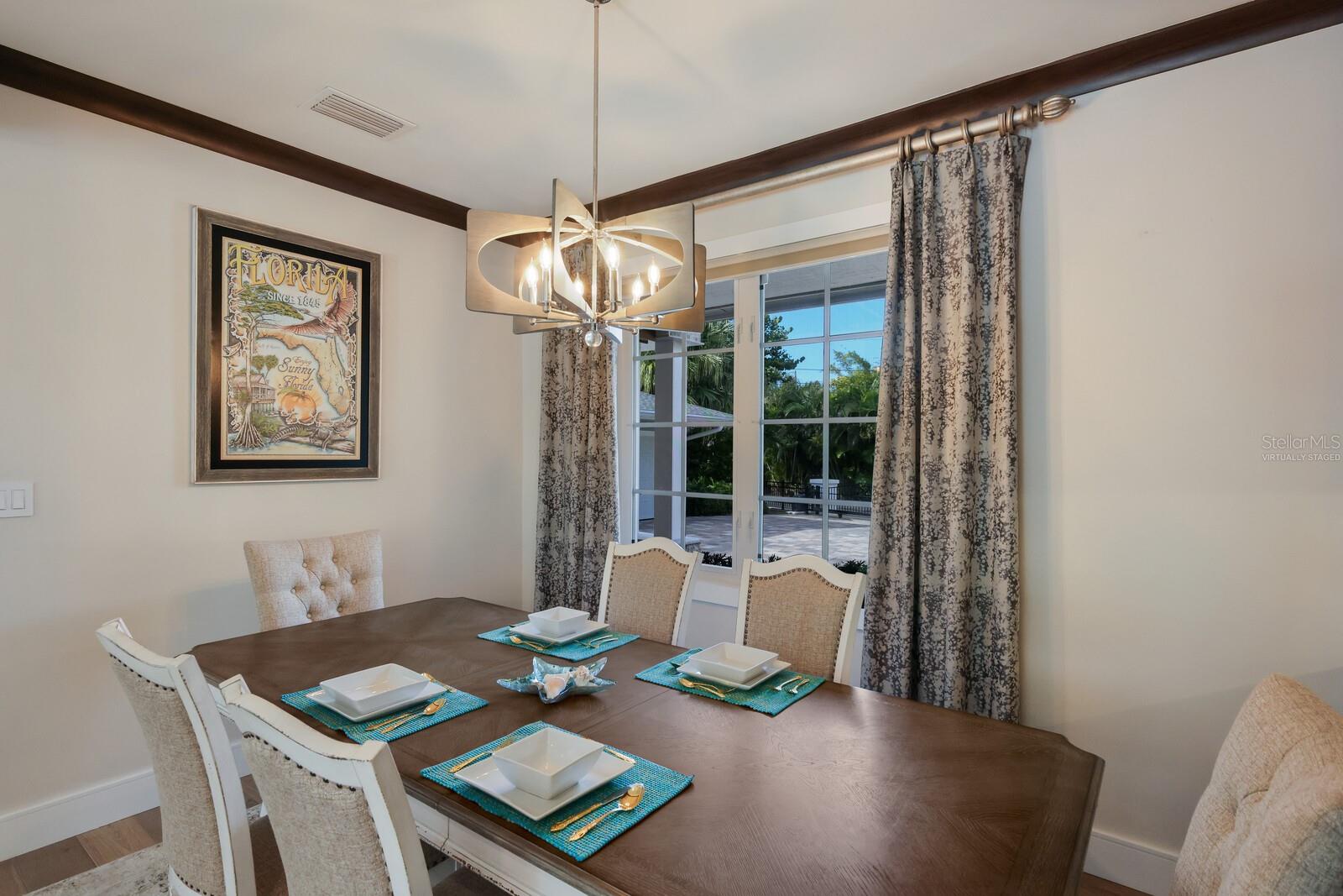 SIESTA PROPERTIES INC - Residential