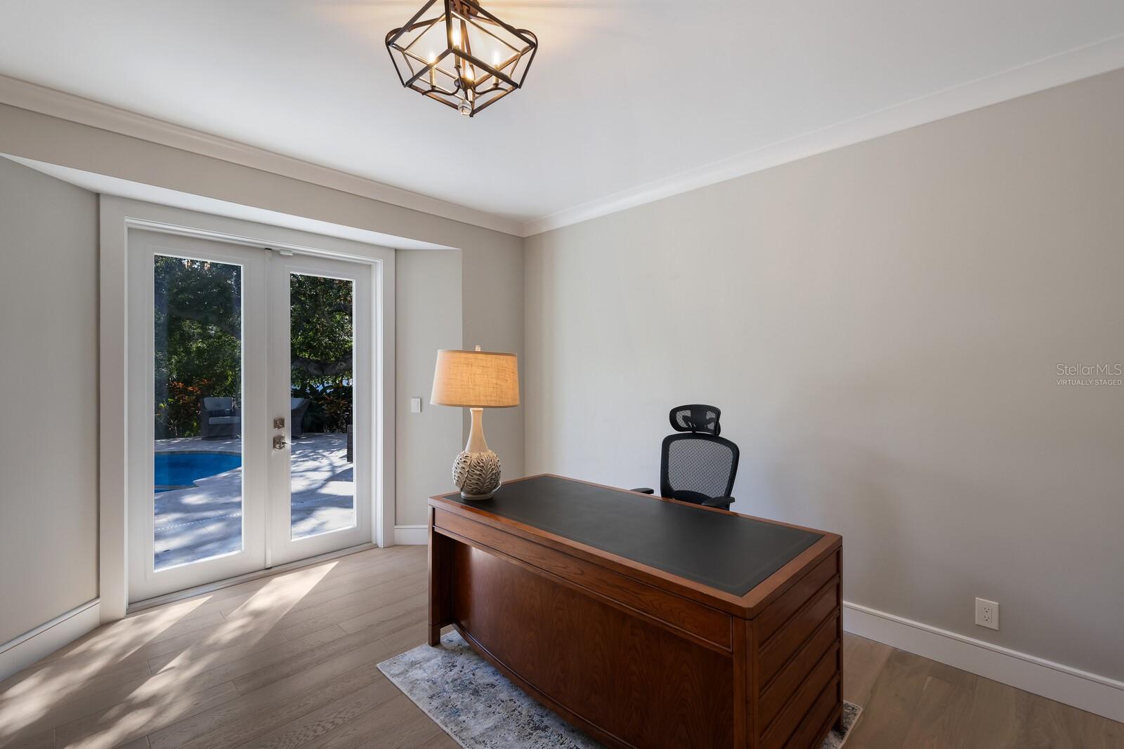 SIESTA PROPERTIES INC - Residential