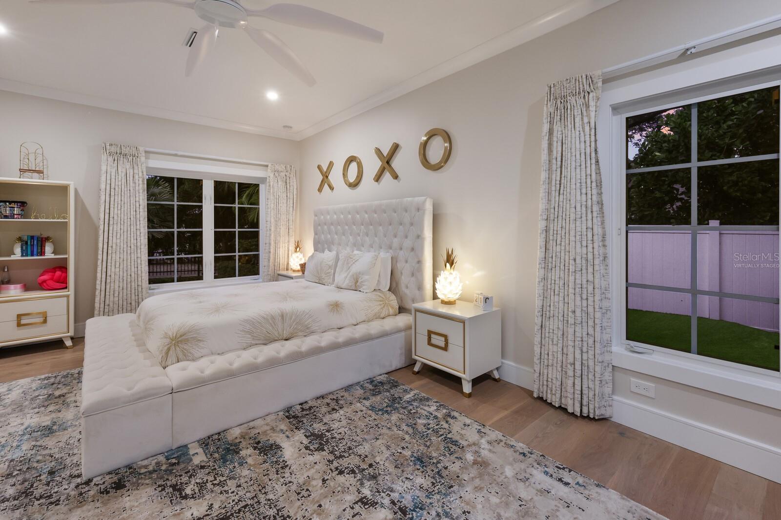 SIESTA PROPERTIES INC - Residential