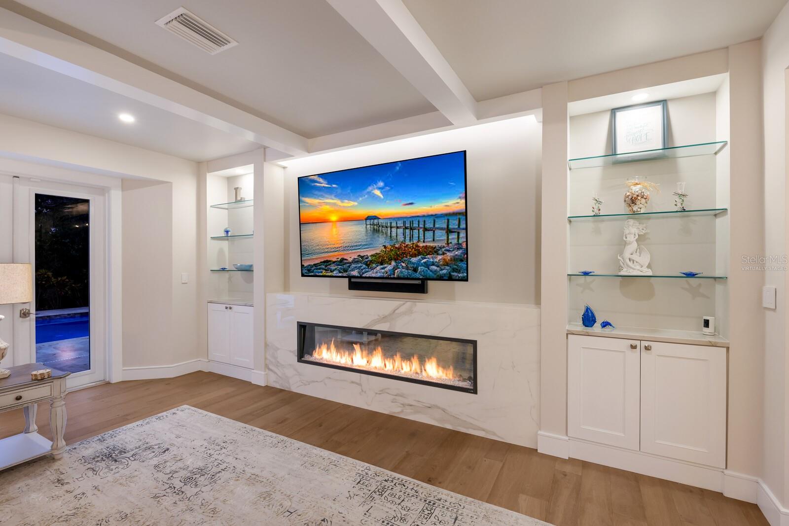 SIESTA PROPERTIES INC - Residential