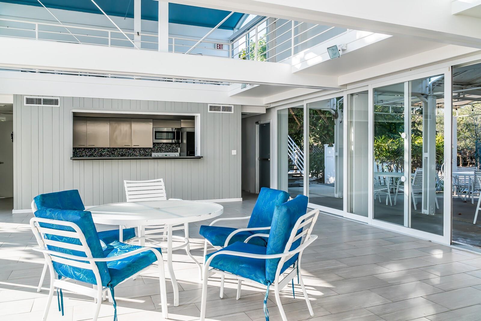 SIESTA PROPERTIES INC - Residential