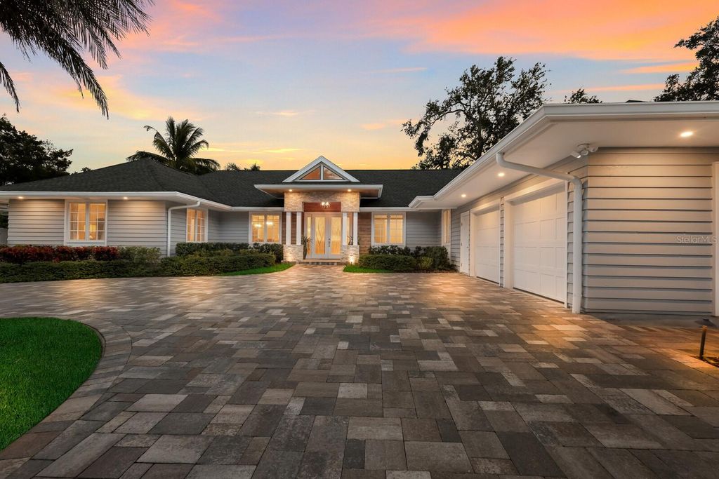 Photo of 1253 N Basin Lane, Sarasota, FL 34242 (MLS # A4668457)