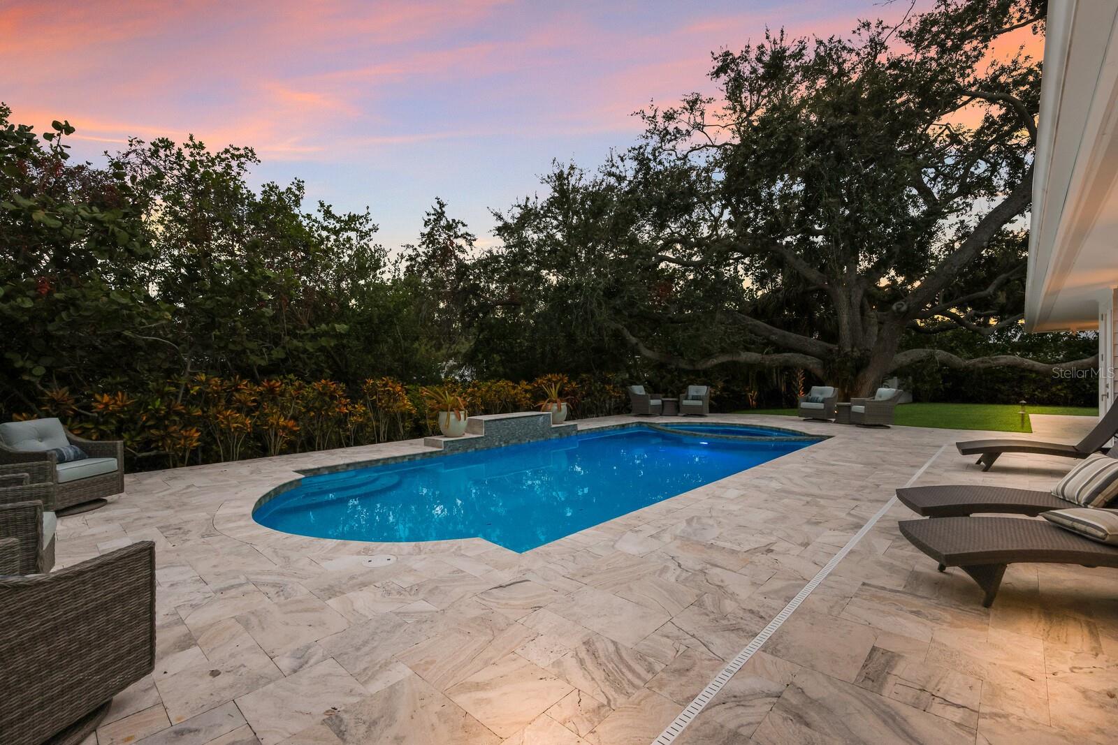 SIESTA PROPERTIES INC - Residential
