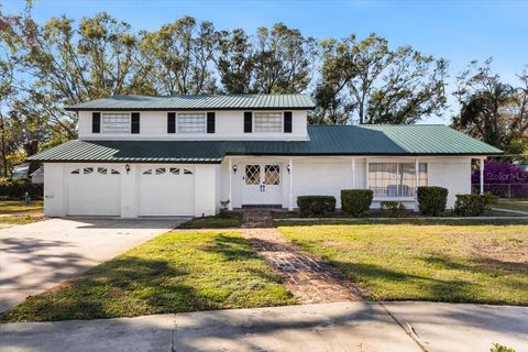 A home in TAMPA