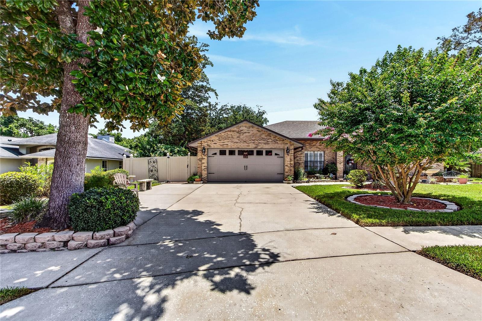 566 RACHAEL COURT