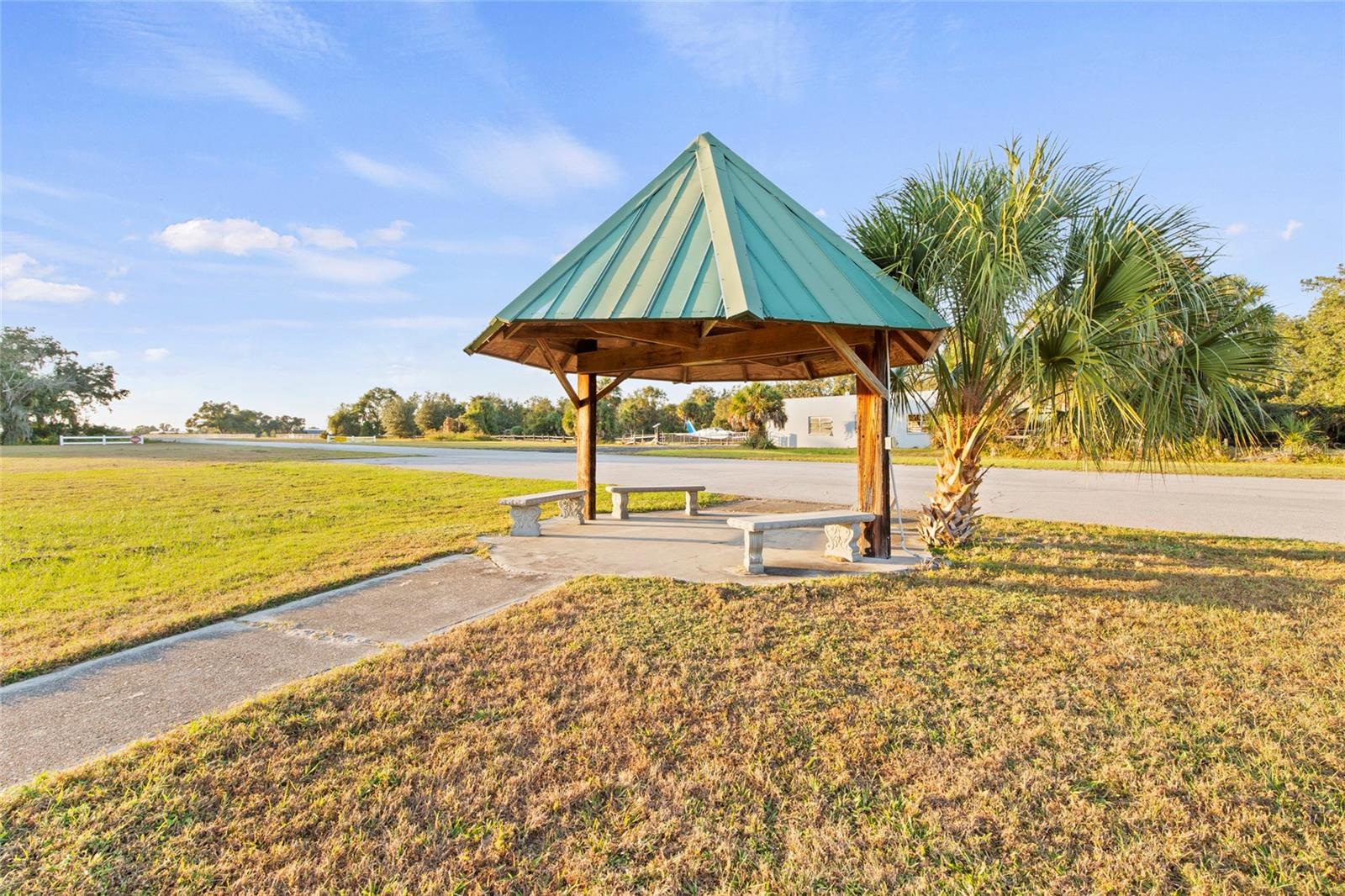 HIDDEN RIVER REP - Residential