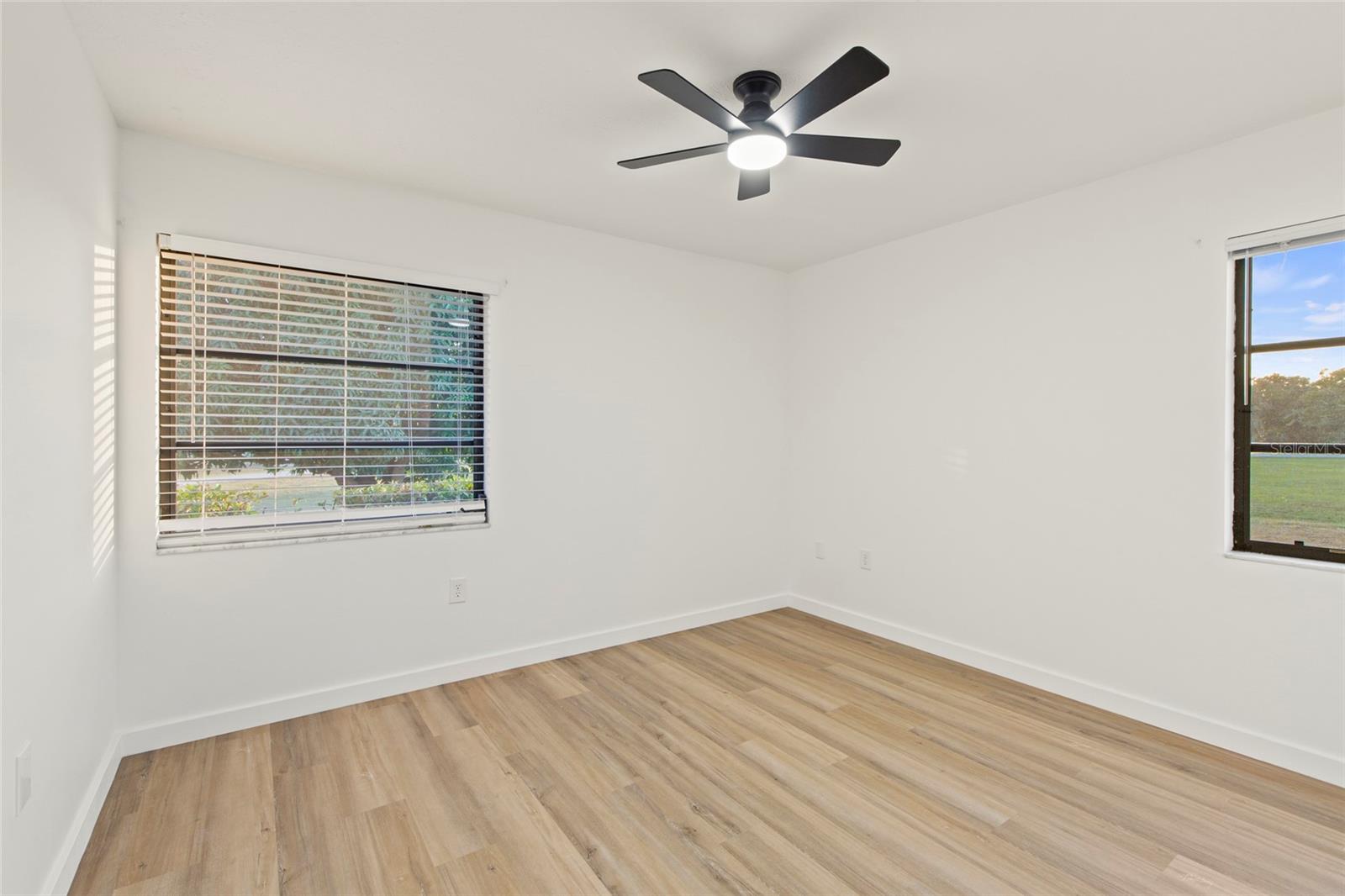 HIDDEN RIVER REP - Residential