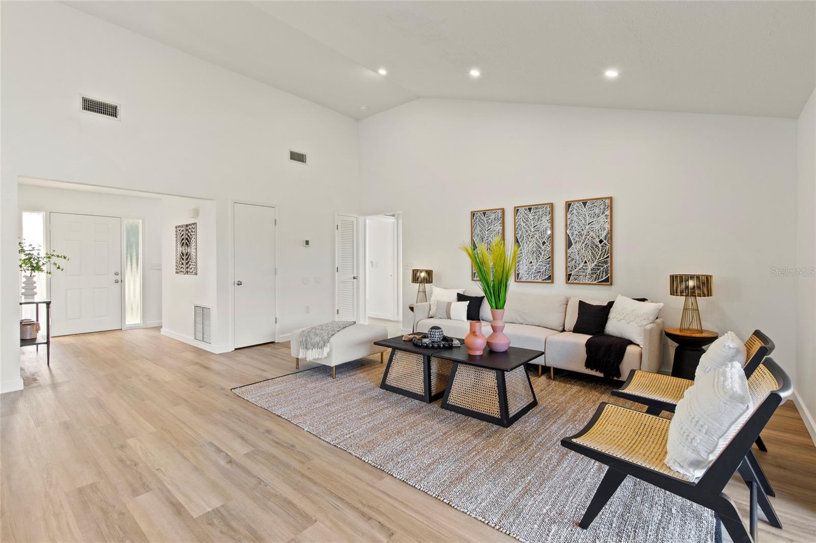 4004 HIDDEN RIVER LANE