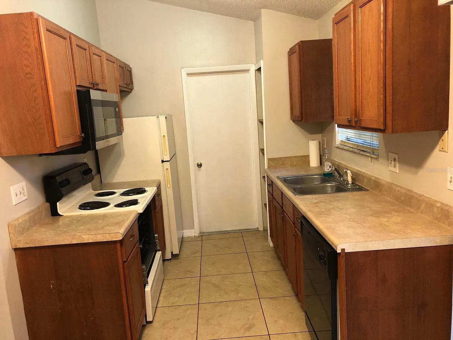 SLOVAK VILLAGE - Residential Lease