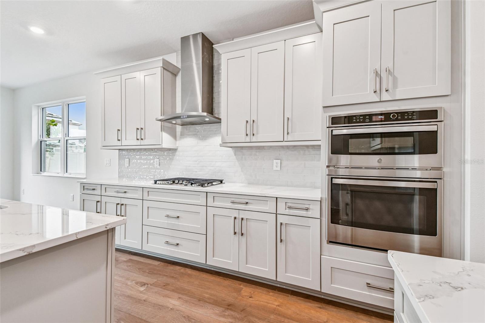 HAWKSTONE - Residential