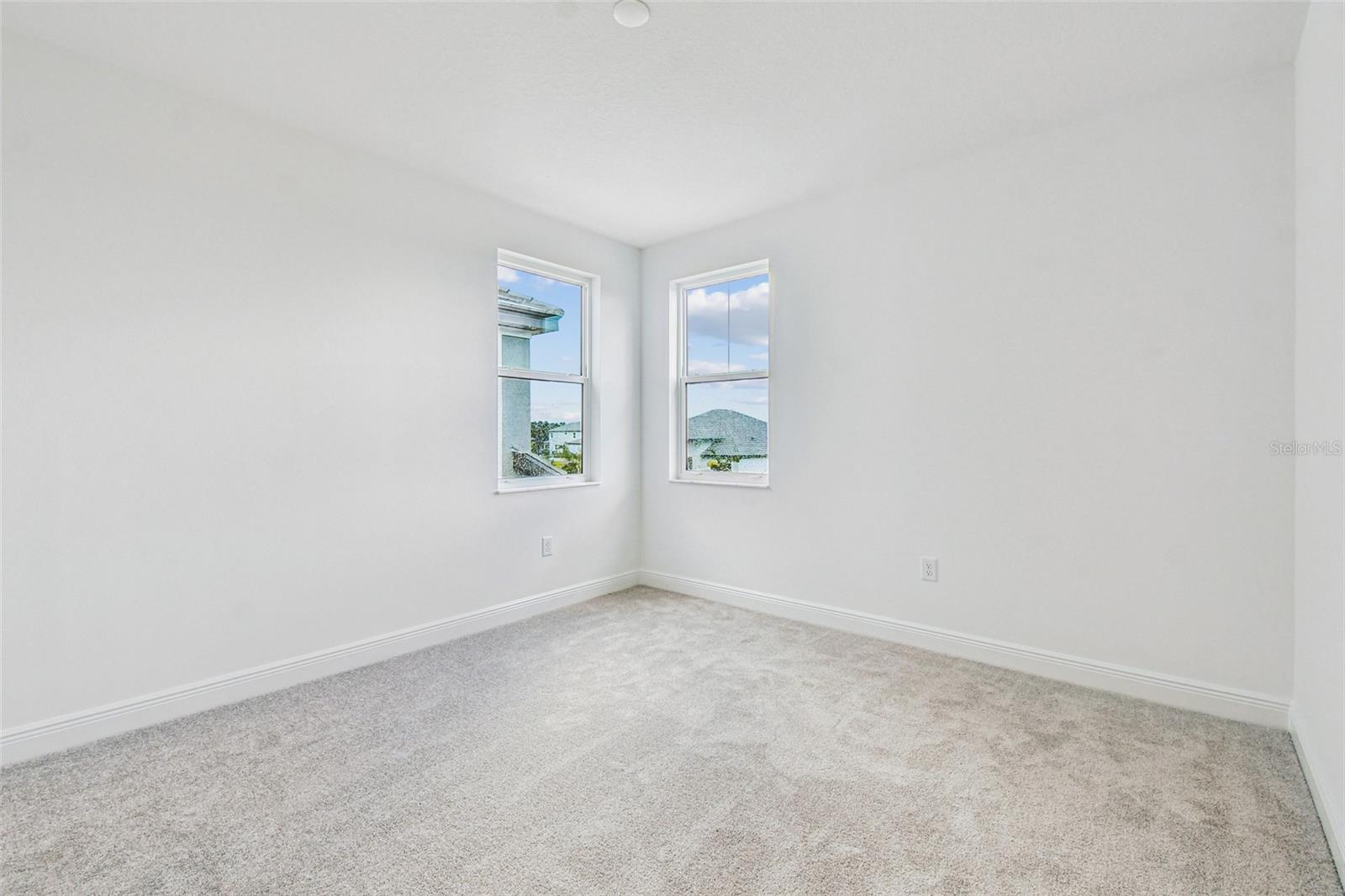 HAWKSTONE - Residential