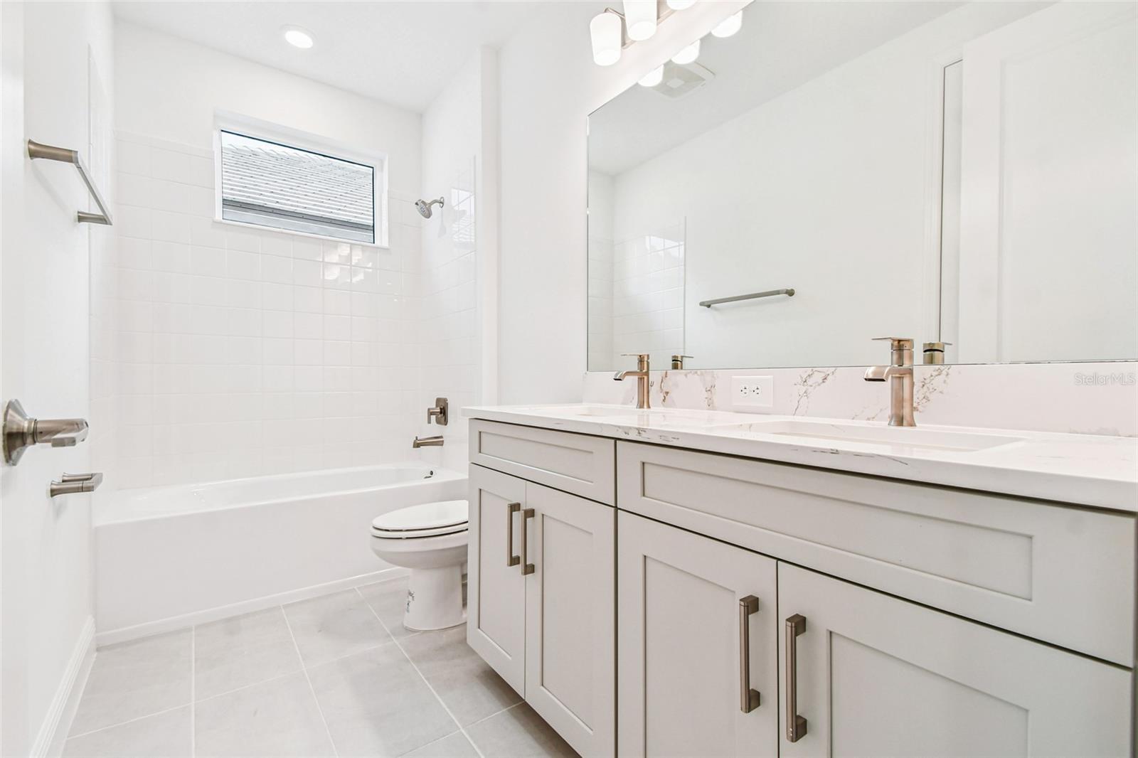 HAWKSTONE - Residential