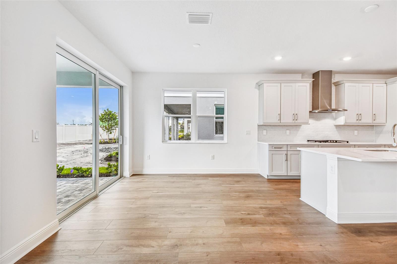 HAWKSTONE - Residential