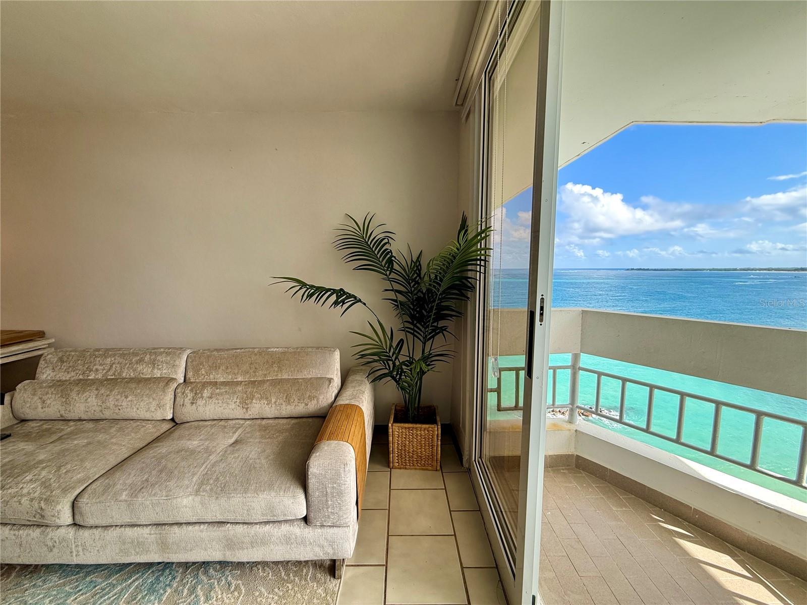 THE GALAXY - Residential