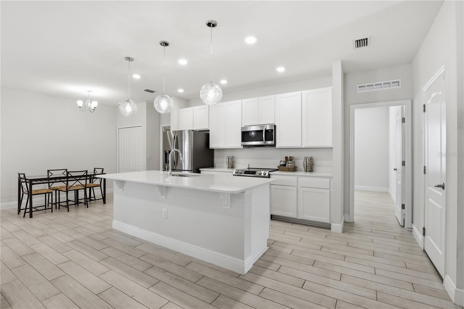 OAK PARK PH 2 PB 37 PG 39 - Residential