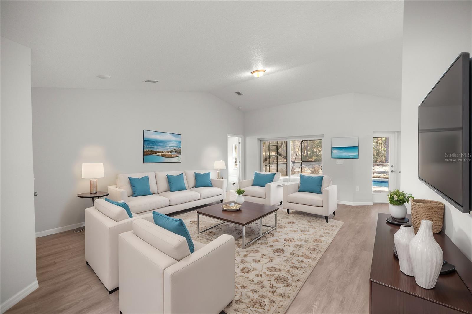 2300 W ELMORE LOOP