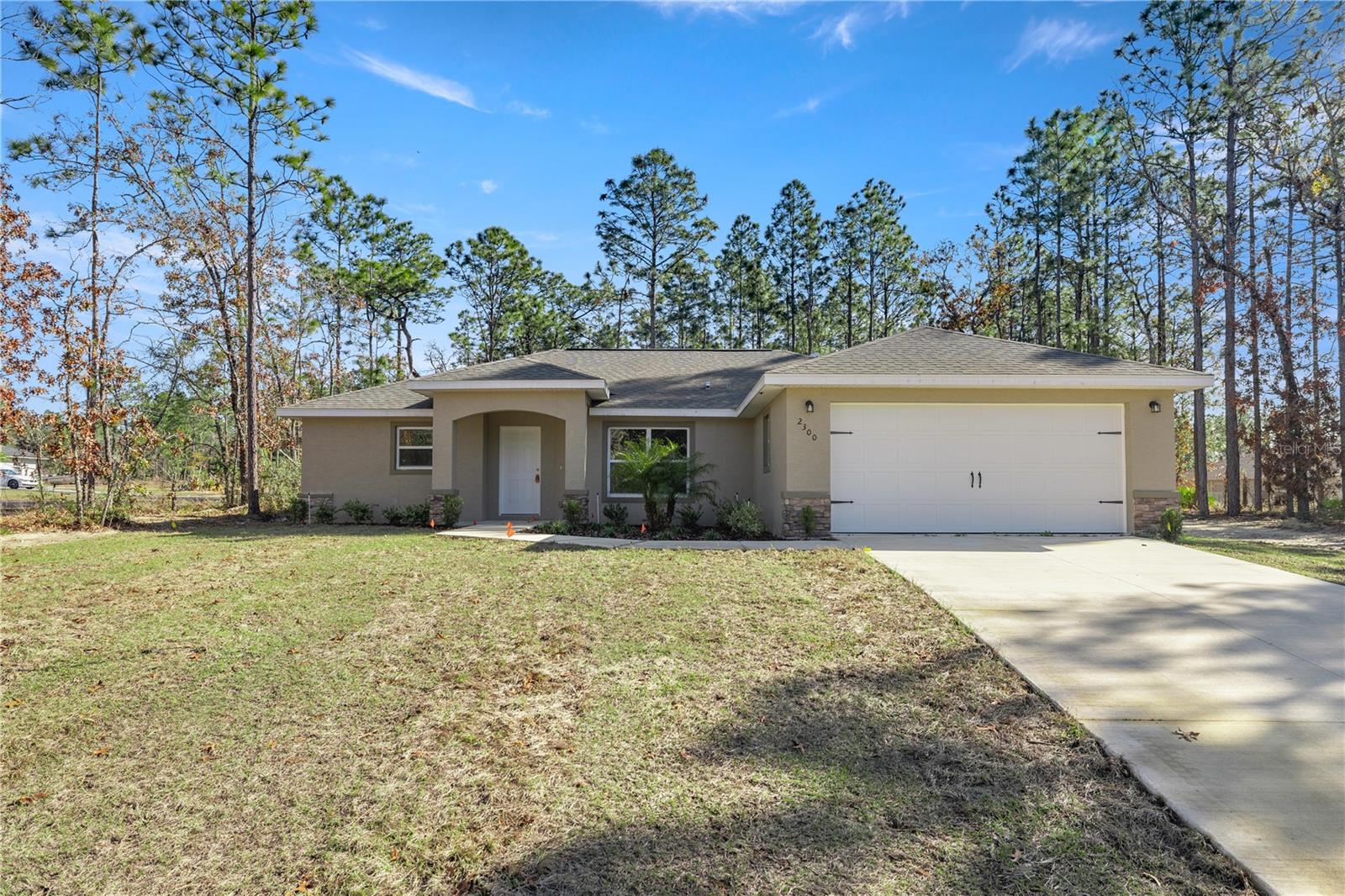 2300 W ELMORE LOOP