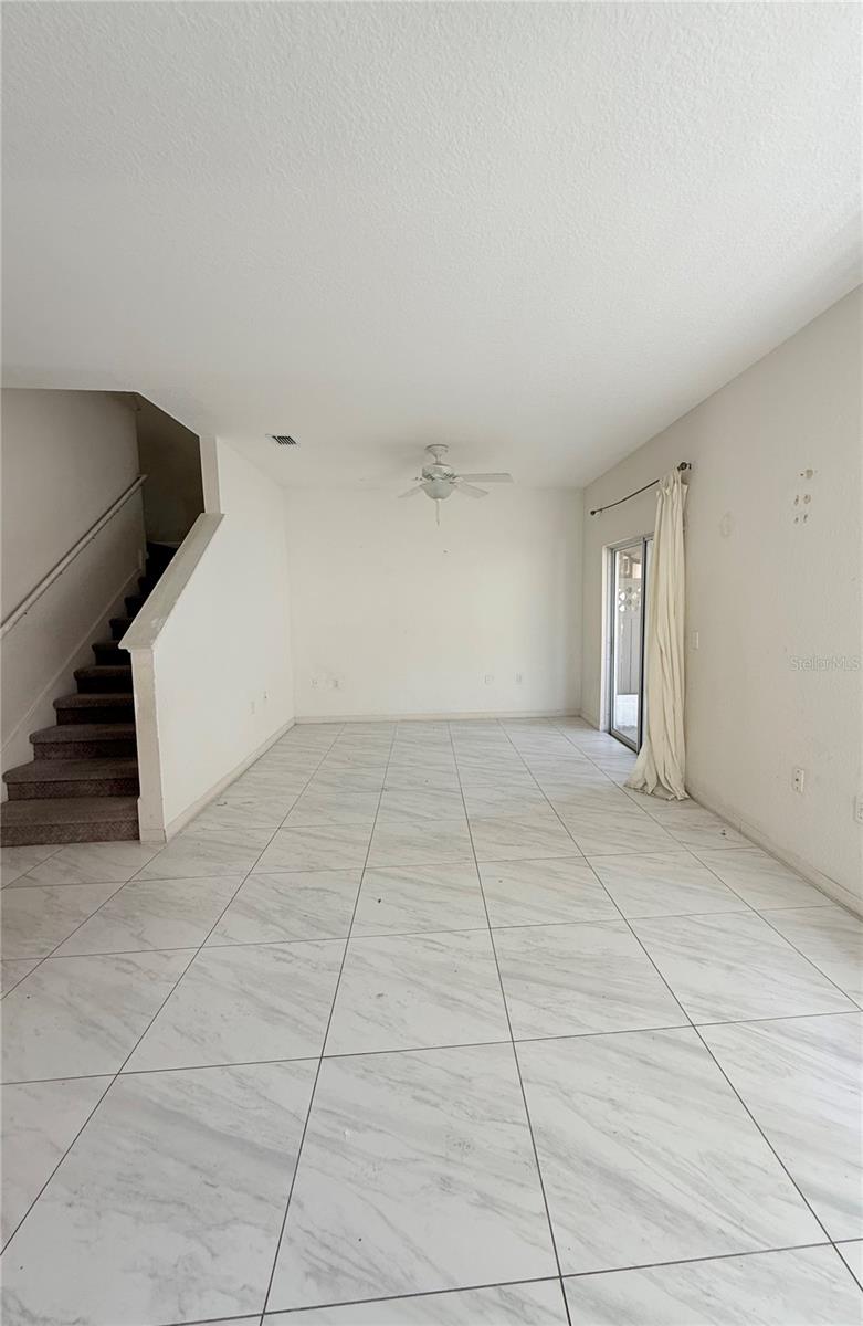 EMERALD POINTE TWNHMS AT TA - Residential Lease