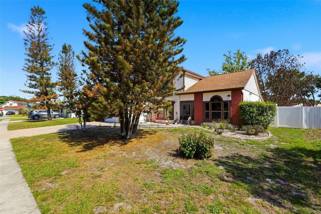 Photo of 2207 Whispering Maple Drive, Orlando, FL 32837 (MLS # O6401793)