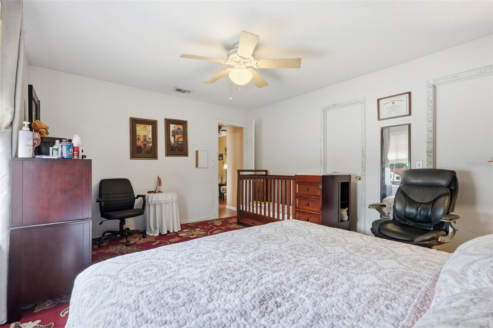 WHISPER LAKES - Residential