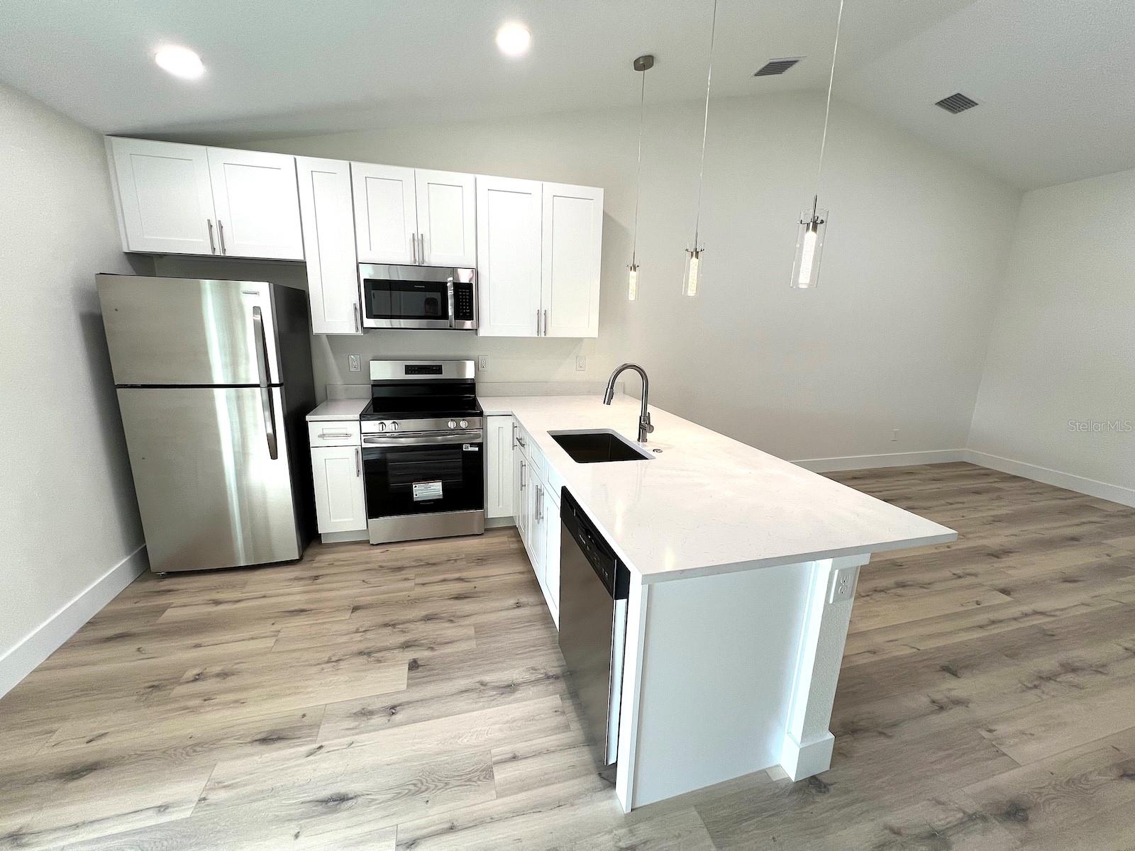 PALM COAST SEC 57 - Residential Lease