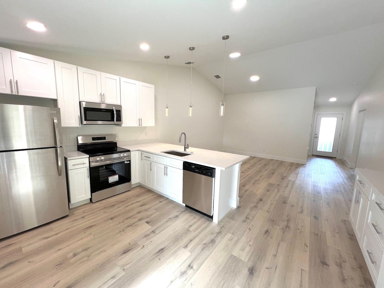 PALM COAST SEC 57 - Residential Lease