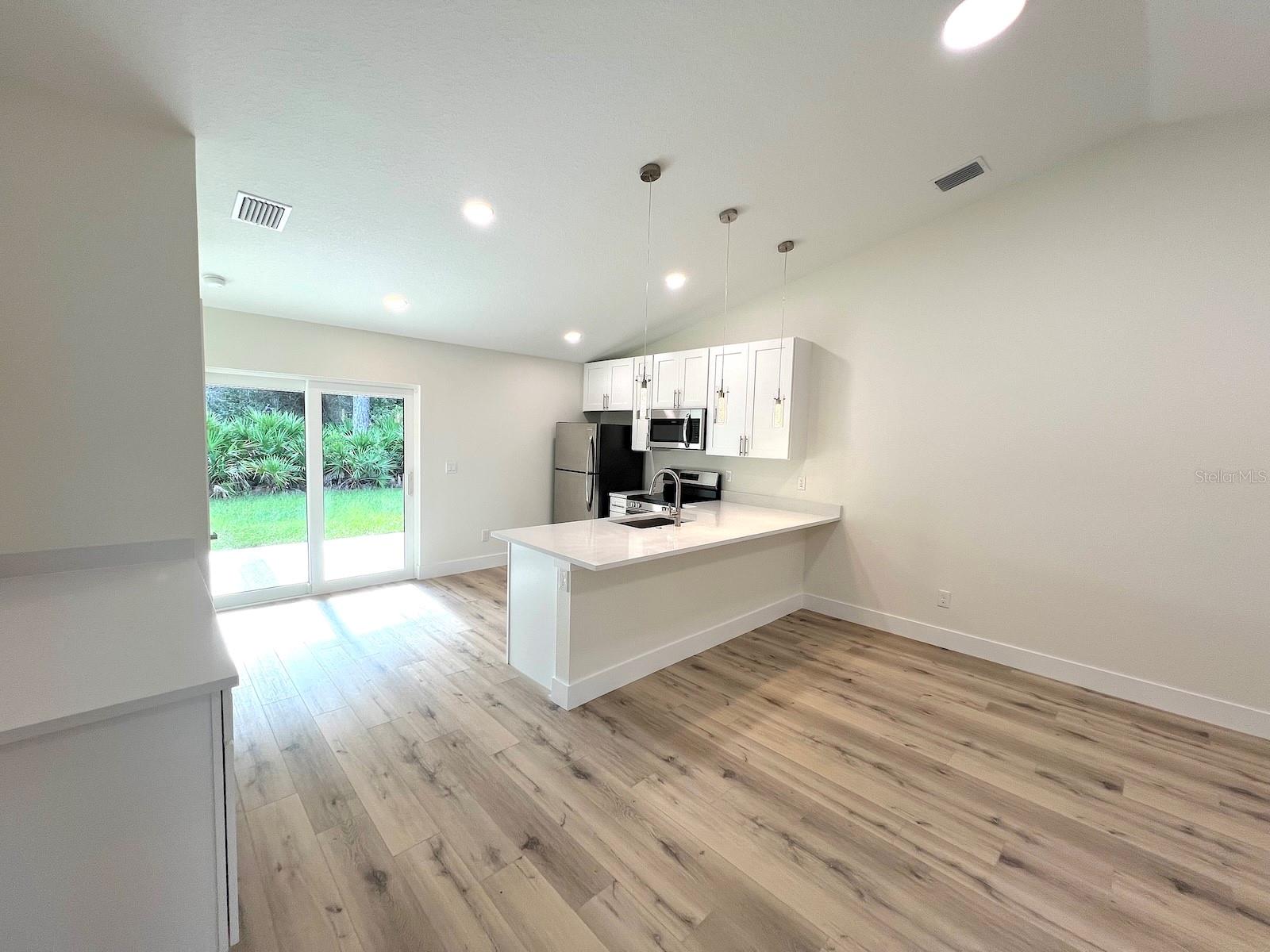 PALM COAST SEC 57 - Residential Lease