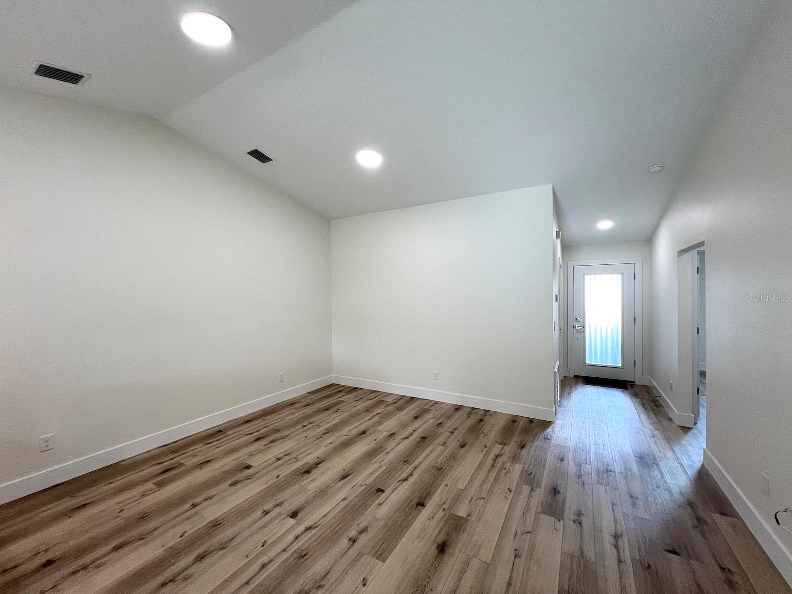 PALM COAST SEC 57 - Residential Lease