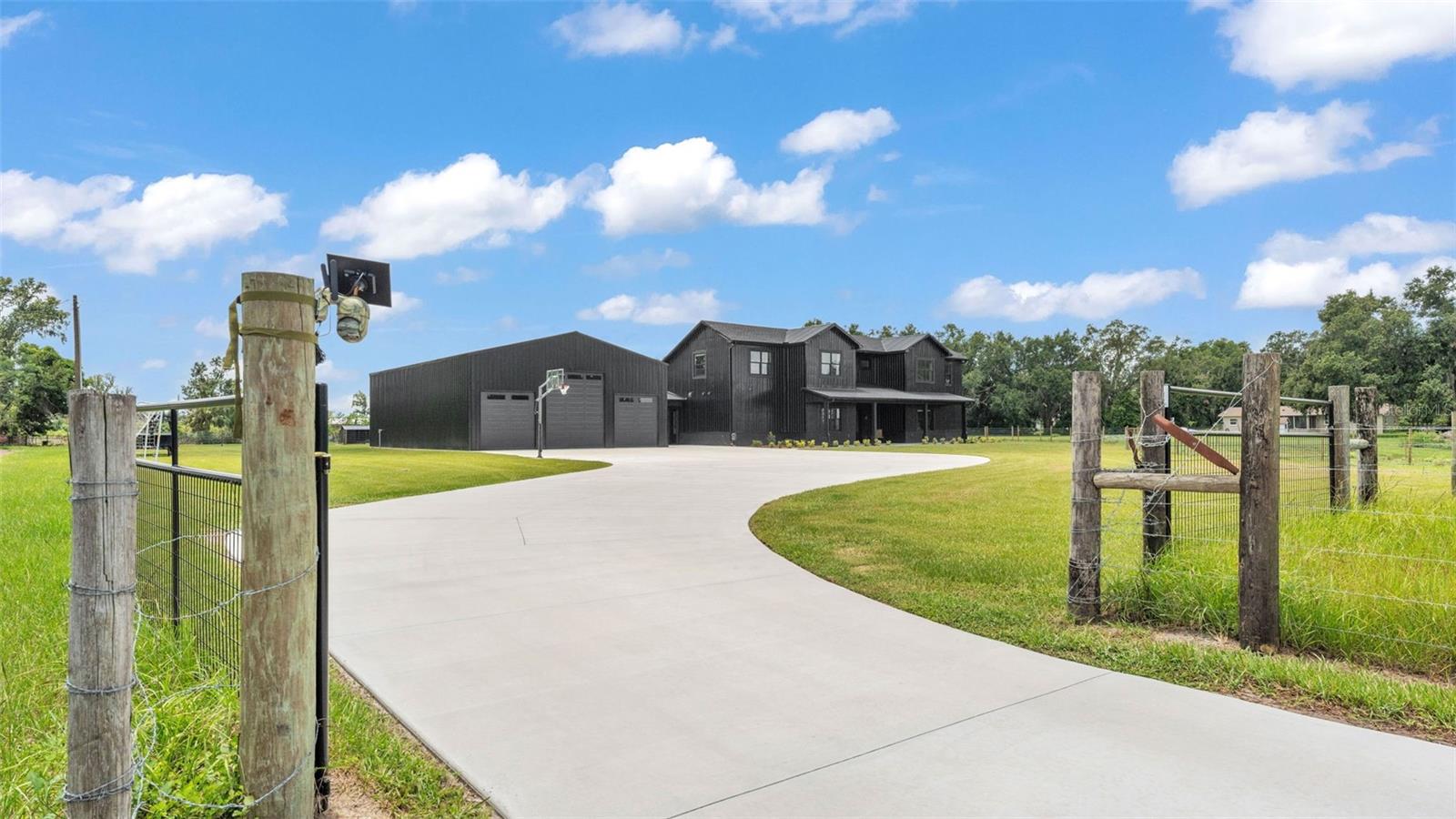 UNPLATTED - Residential