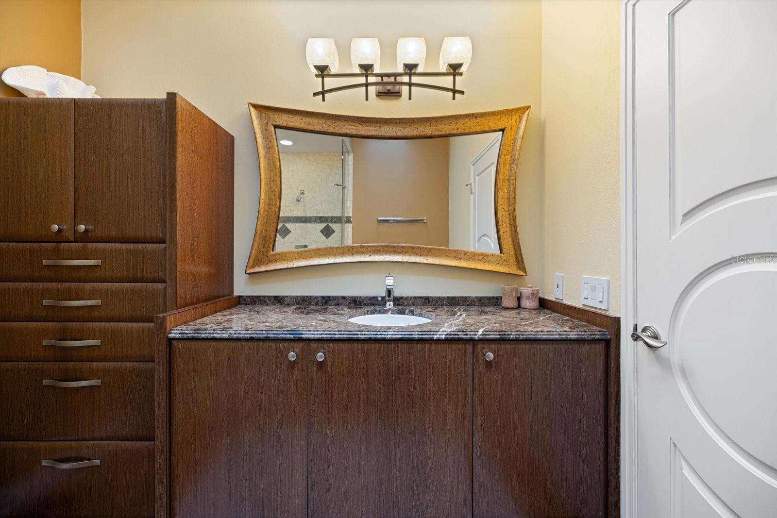 PRESTANCIA - Residential