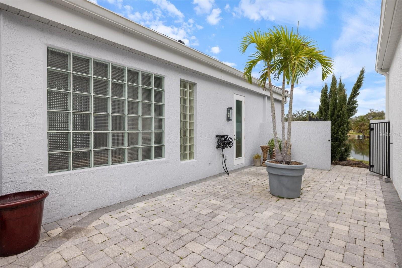 PRESTANCIA - Residential