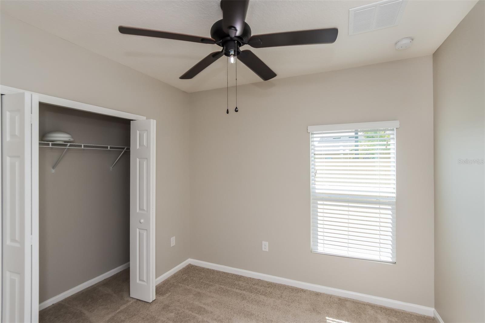 AMBERWOOD - Residential Lease