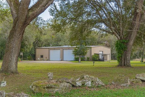 A home in BUSHNELL