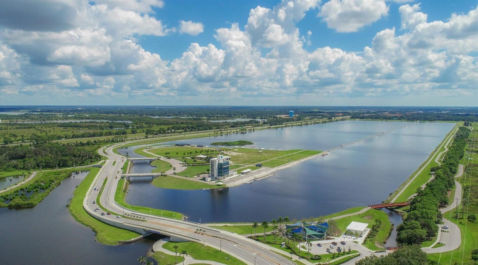 WEDGEWOOD LAKE - THE MEADOWS - Residential