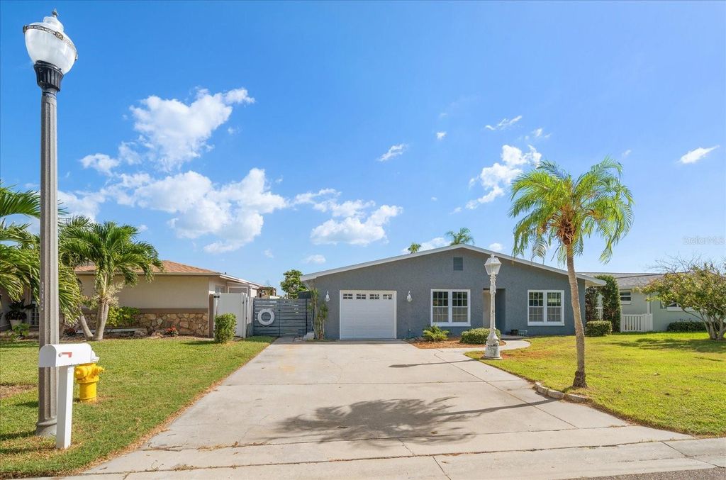 Photo of 219 176th Avenue E, Redington Shores, FL 33708 (MLS # TB8438811)