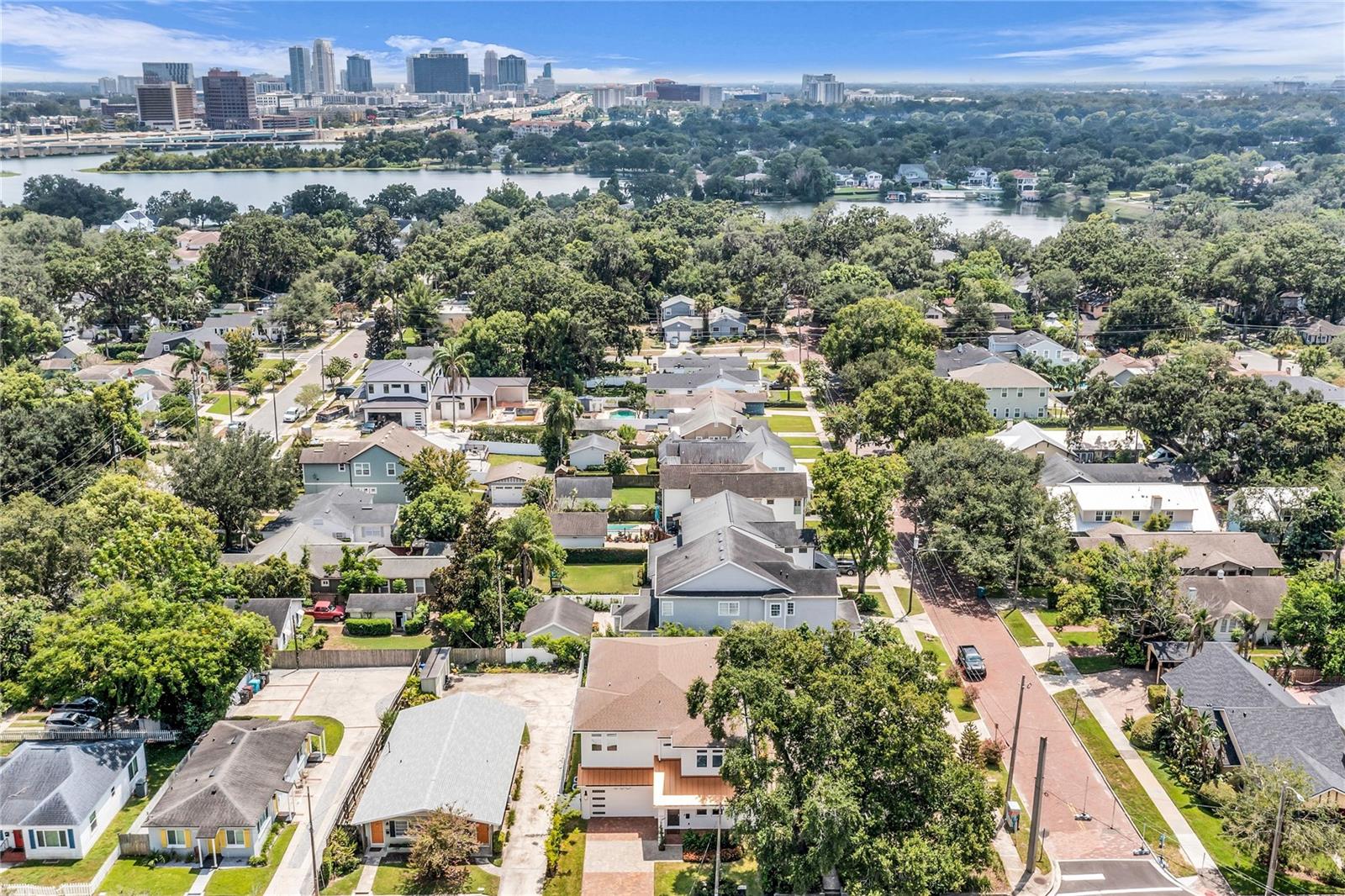 Casas a venda 2 - Jen Dantas 330 W PRINCETON STREET