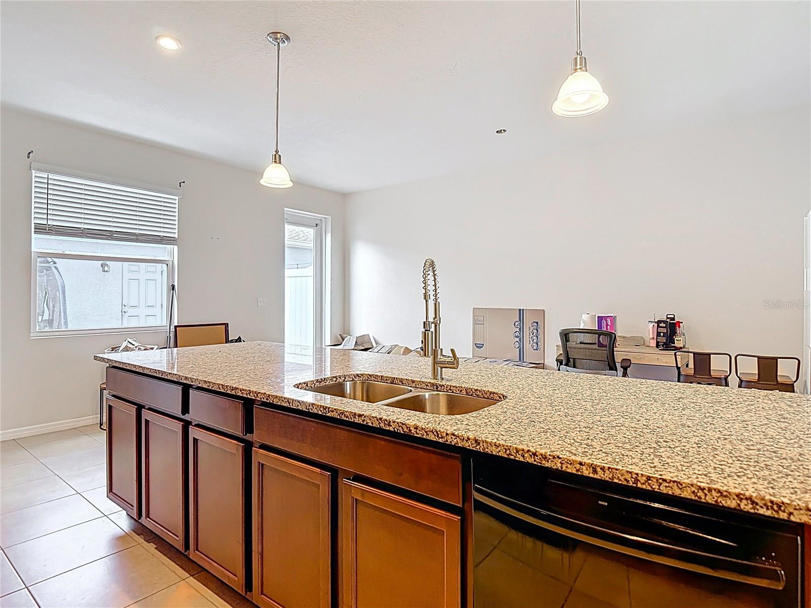 ASTURIA PH 3 - Residential Lease