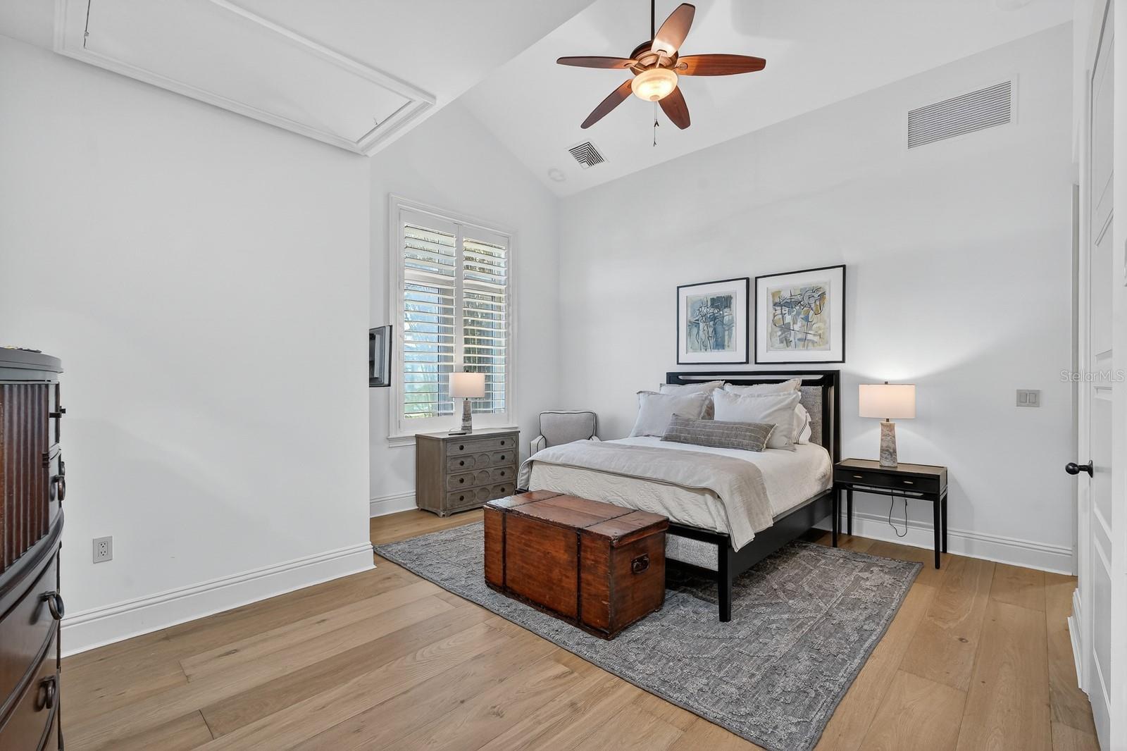 GRANDE MER SUB - Residential