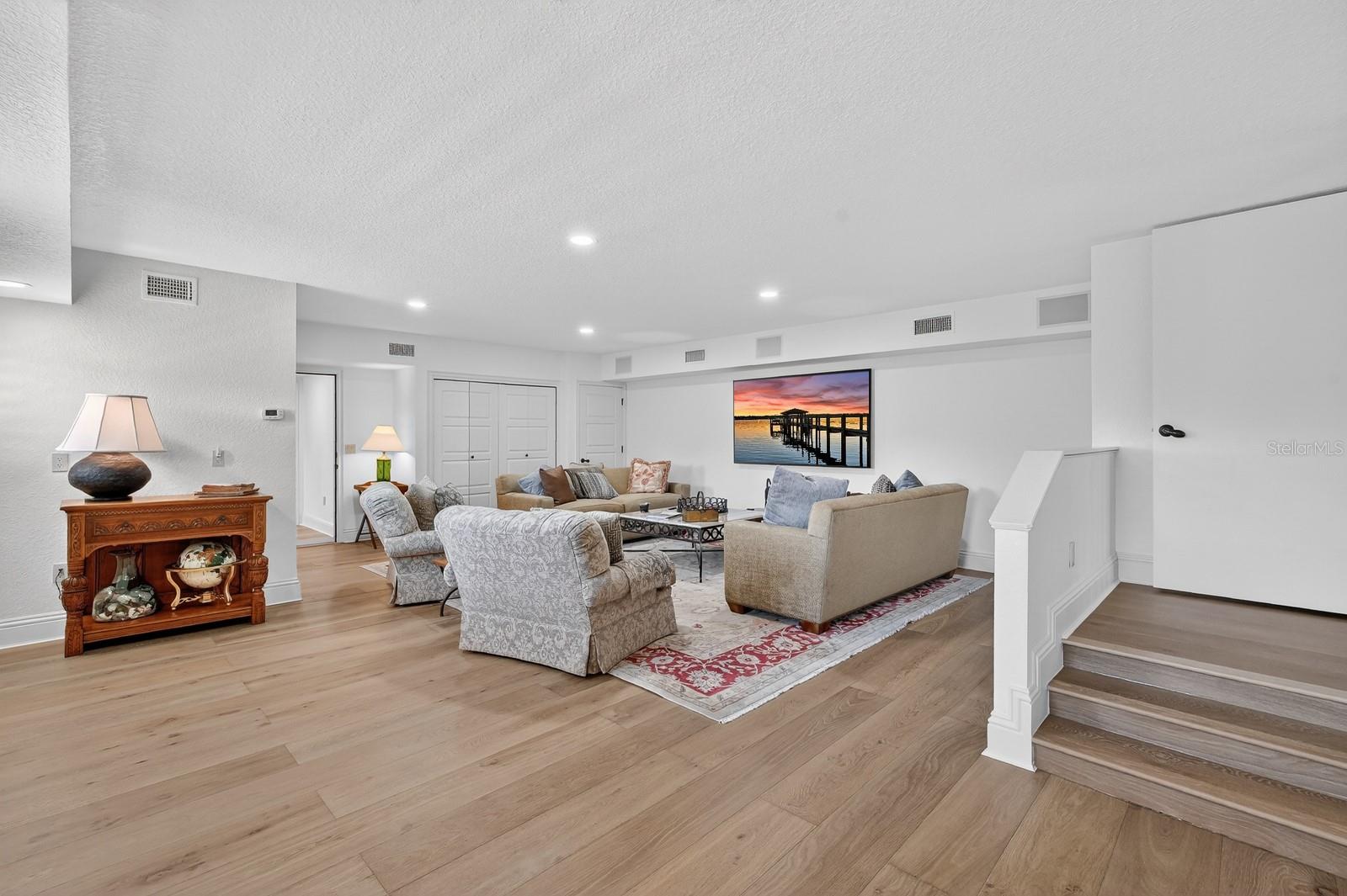 GRANDE MER SUB - Residential