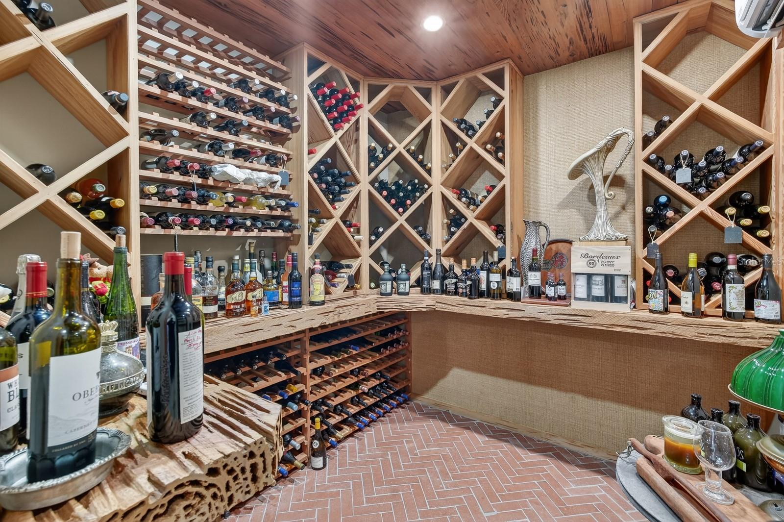 GRANDE MER SUB - Residential