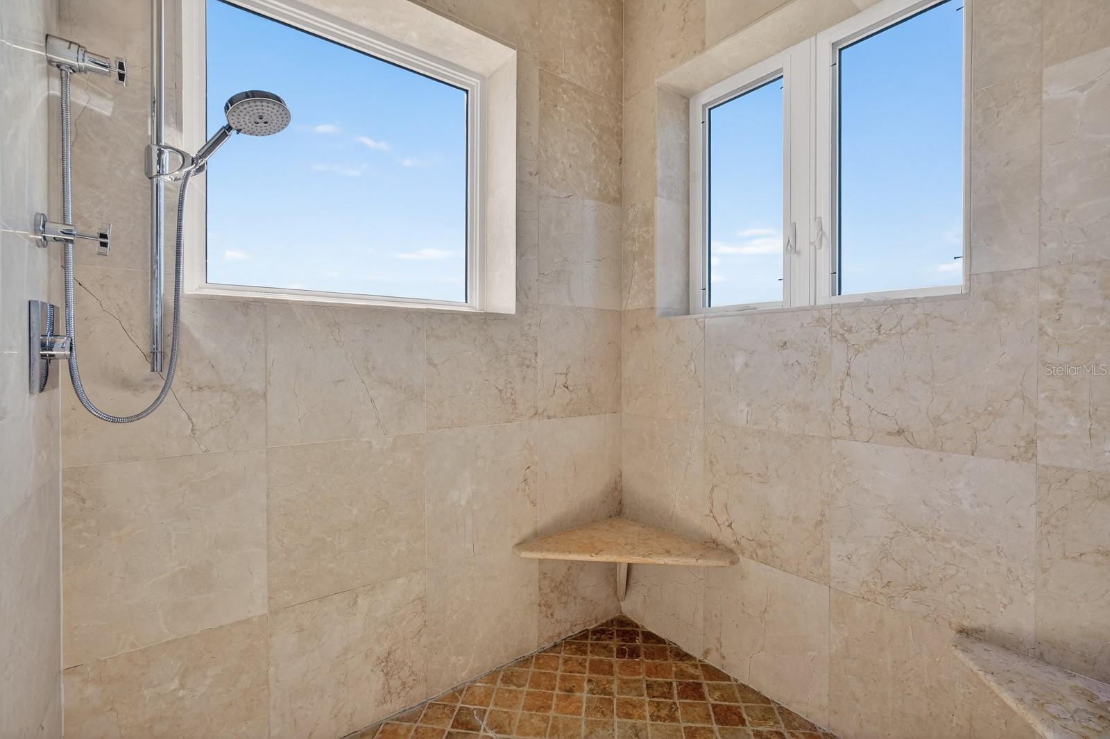 GRANDE MER SUB - Residential