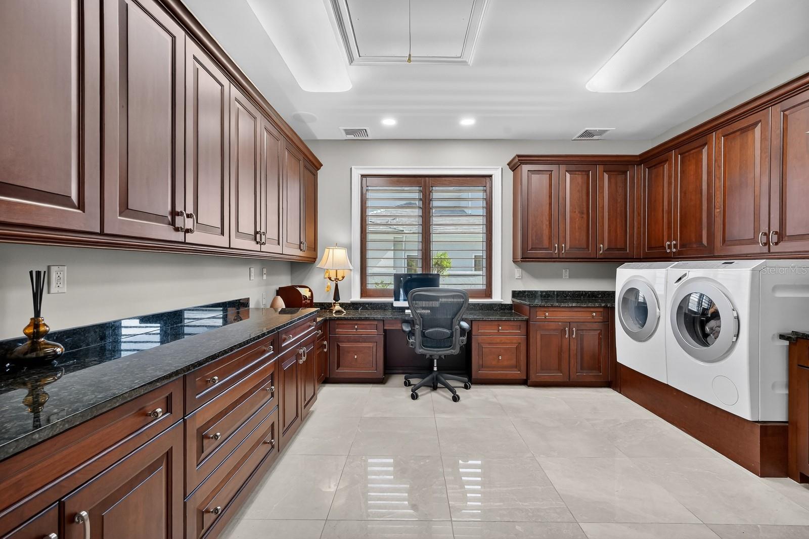 GRANDE MER SUB - Residential