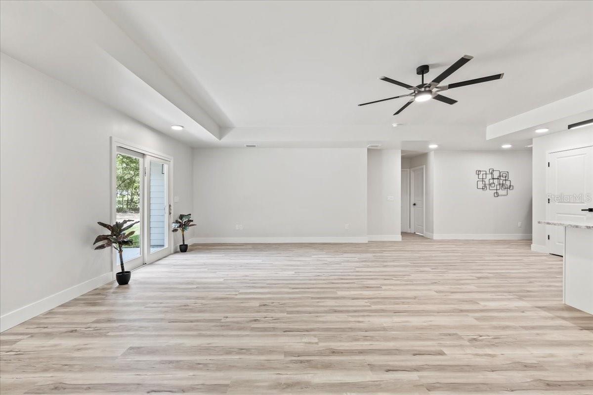 4TH ADD TO BRONSON HEIGHTS - Residential