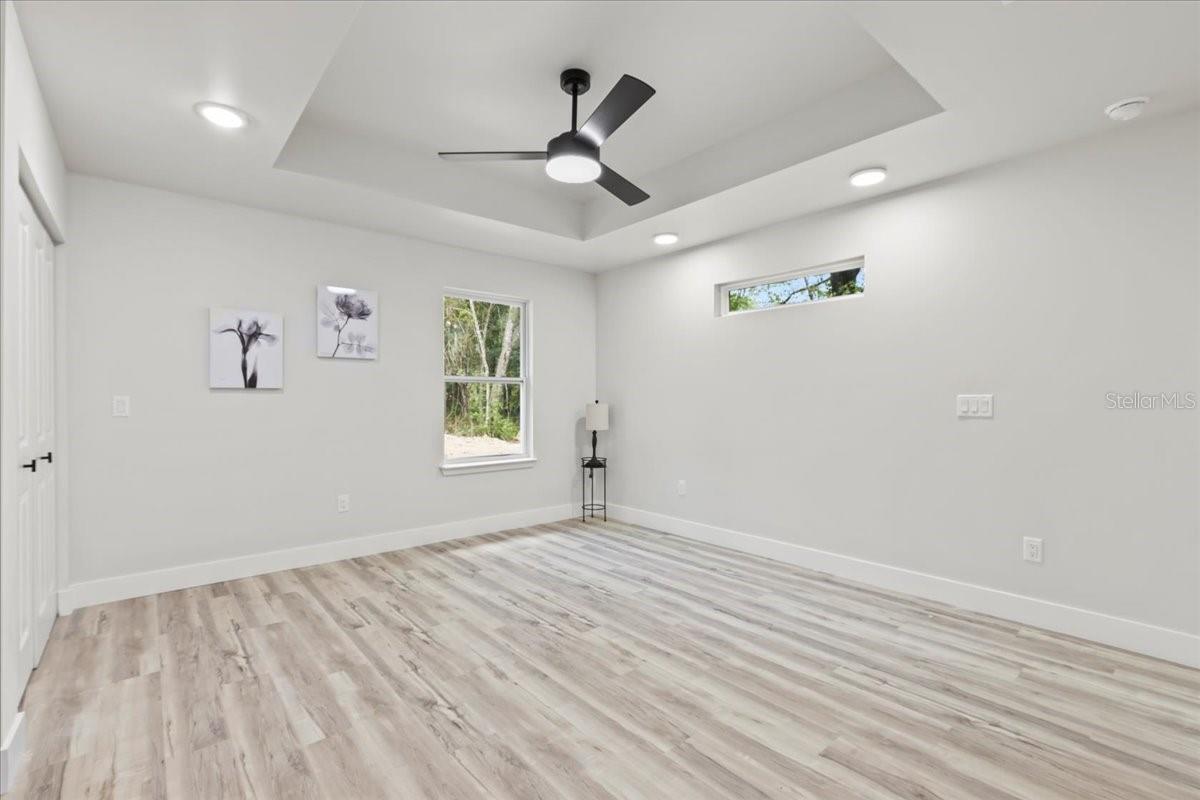 4TH ADD TO BRONSON HEIGHTS - Residential